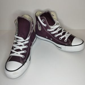 Converse all Star( size 6 us men )(8 us women) wine color